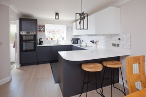 Kitchen- click for photo gallery
